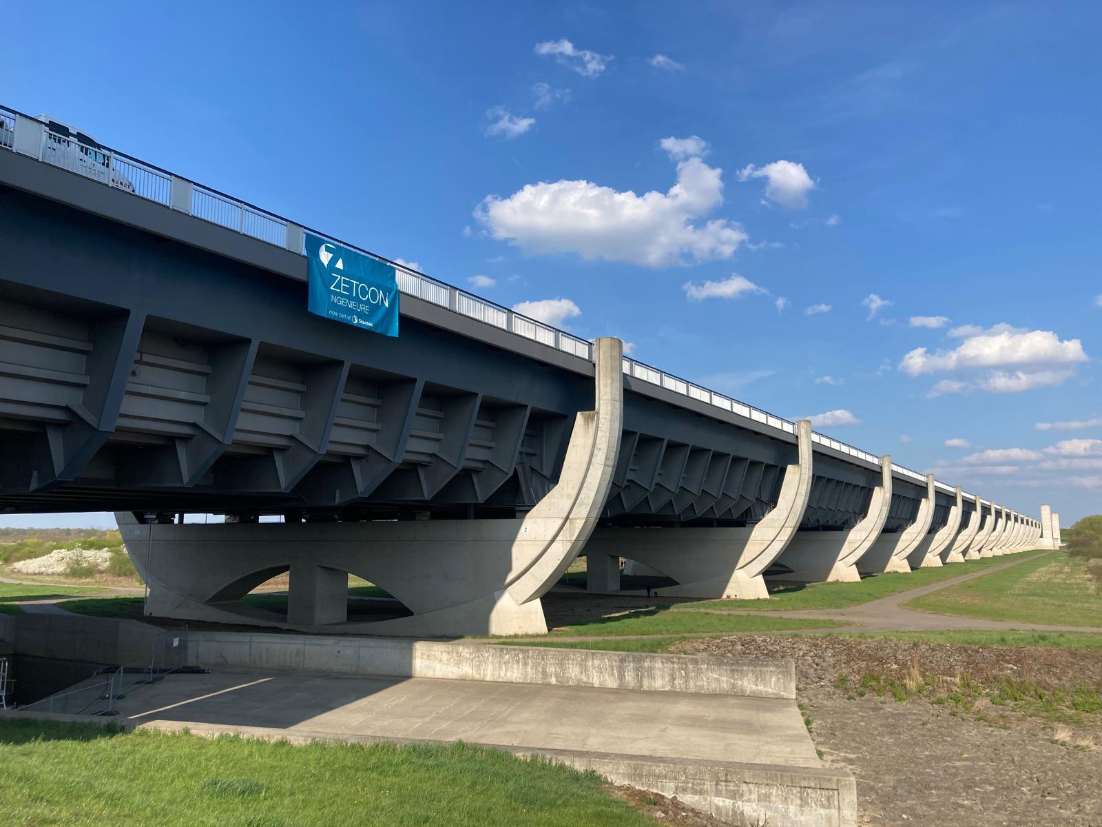 Photo 2025 04 15 11 07 39 1990